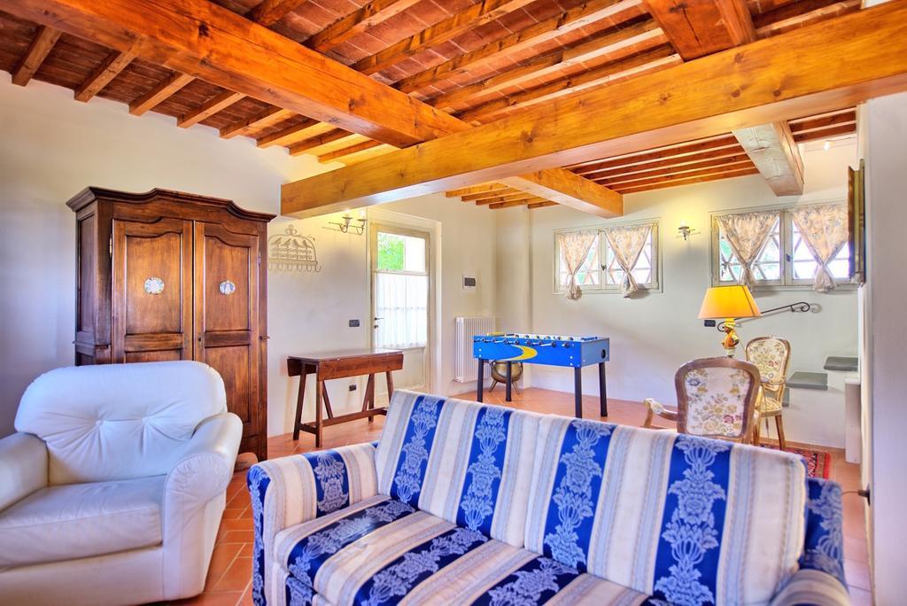 Holiday Home Casa Riccardo Gigliola Ruang foto