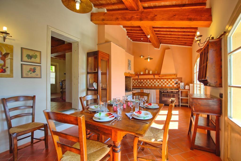 Holiday Home Casa Riccardo Gigliola Ruang foto